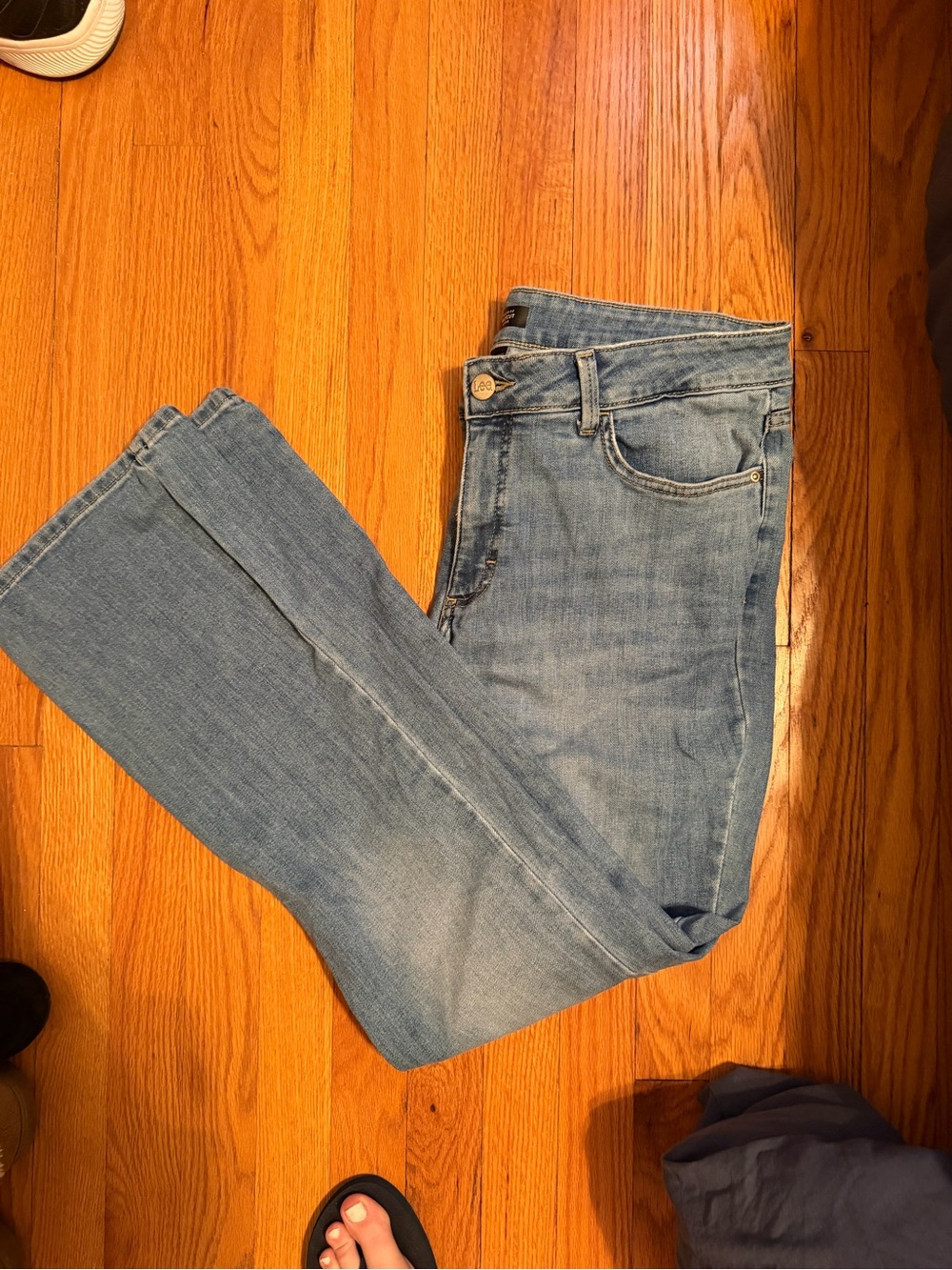 Lee Light Wash Bootcut Jeans - Picture 9 of 9